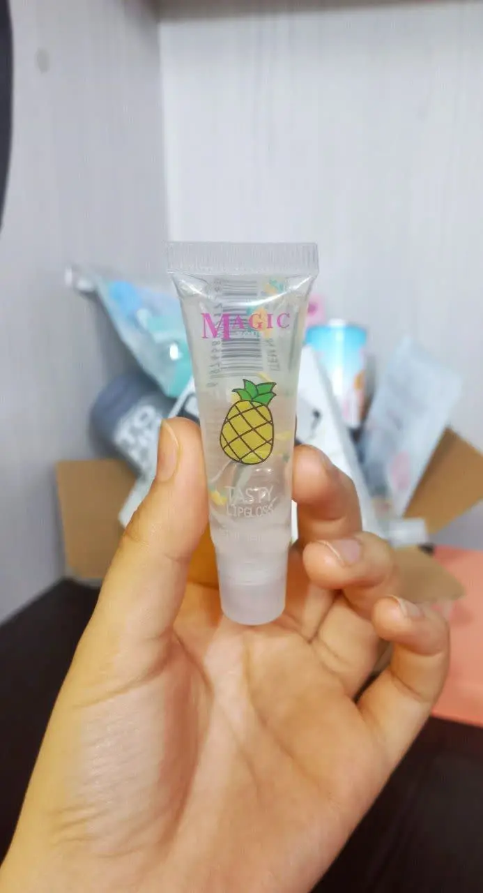🍍ویتامین و برق لب با رایحه آناناس🍍
