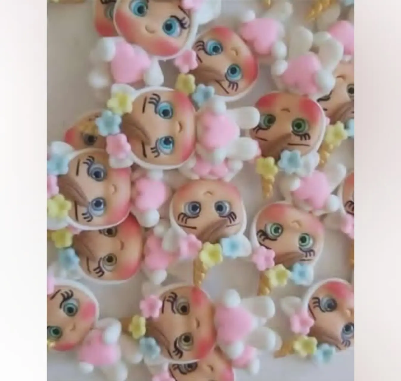 بی بی یونیکورن‌های دلبر خیلی پرطرفدار بود هم شارژ میشع
