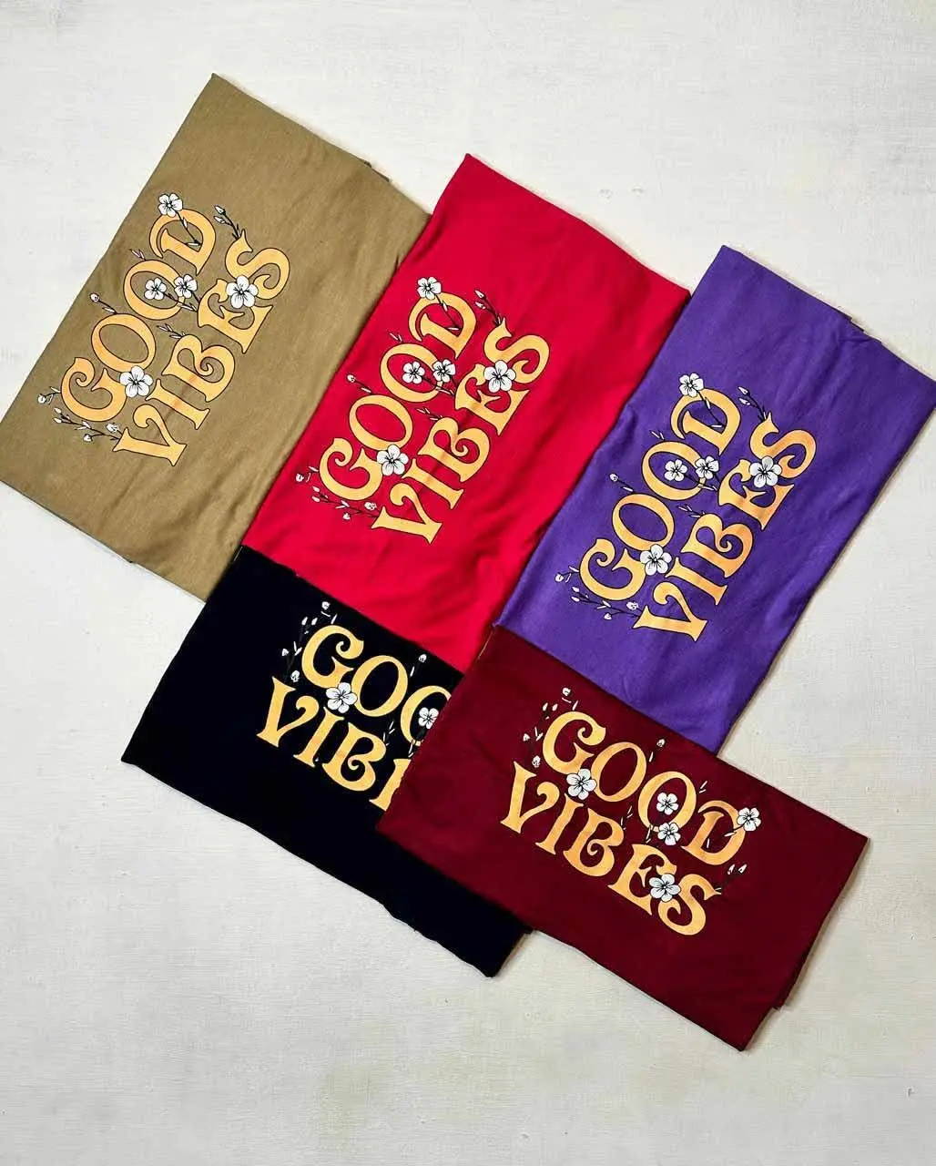 اینم #تیشرت جذااااب زنانه و دخترانه بعدی😄👌🏻⚡️
