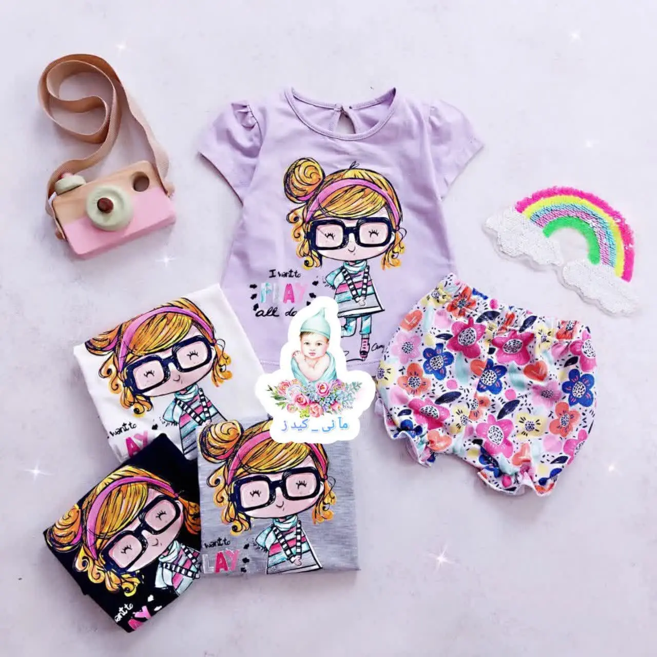 🌸🌸تیشرت شورت گل گلی دختر عینکی🌸🌸
