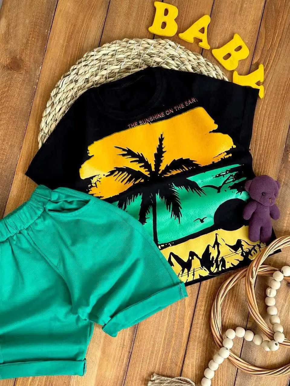 تیشرت شلوارک طرح نخل
