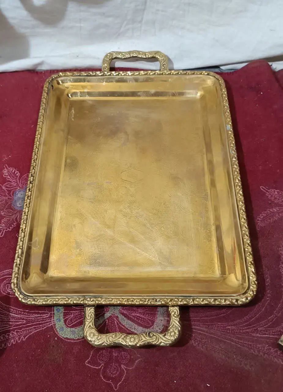 سینی پذیرای برنجی طرح دار قدیمی 
