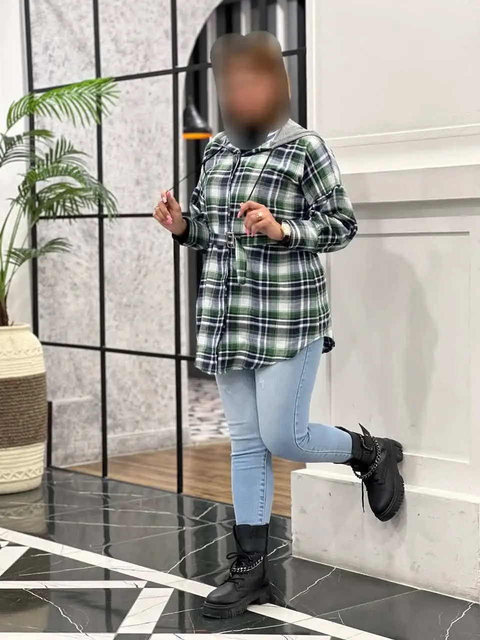 نام: مانتو چهارخونه پشمی لطیف
