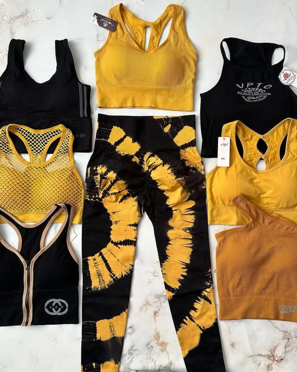 ❌️اگه دوست داری توخونه خوشگل بگردی یا دنبال کراپ نیمتنهه وشلوارلگ برای باشگاهی این کانال برای توعه😌
