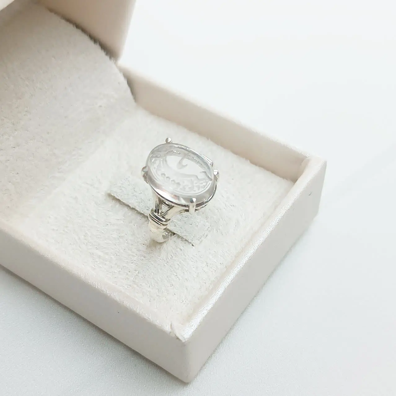 انگشتر نقره زنانه مدل بندی