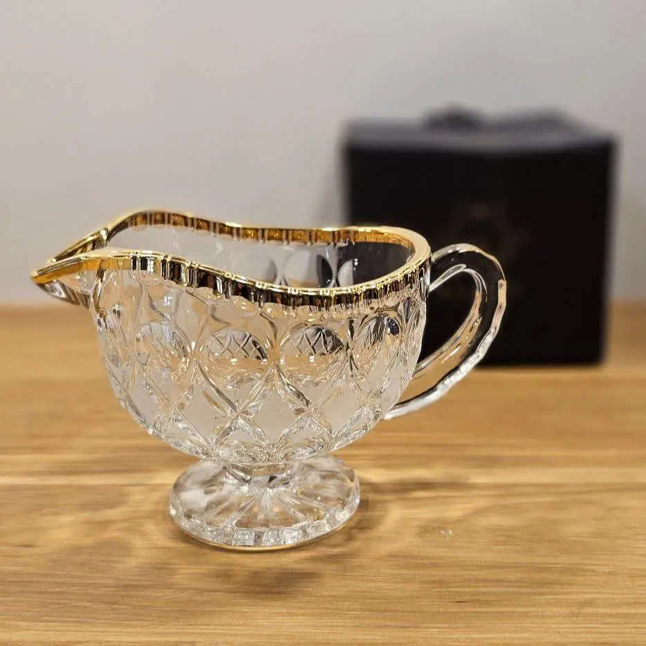 سس خوری آنجلیکا لب طلا
