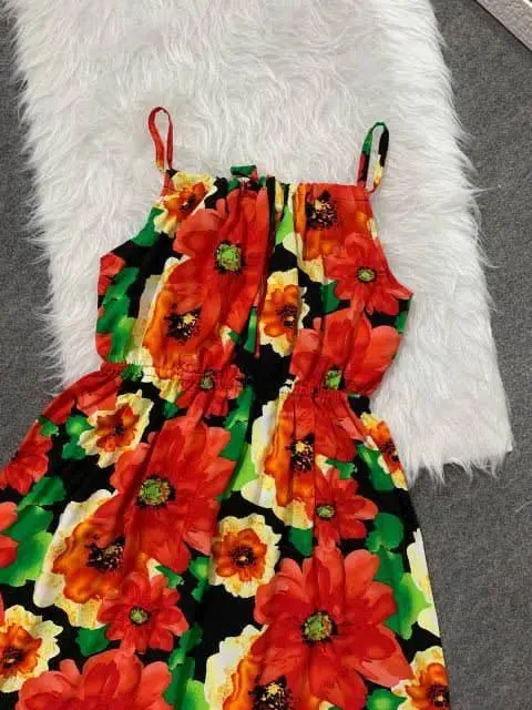 اگه برای تابستون دنبال پیراهن گلگلی هستی این دلبر خیلی خوشگله♥️😍
