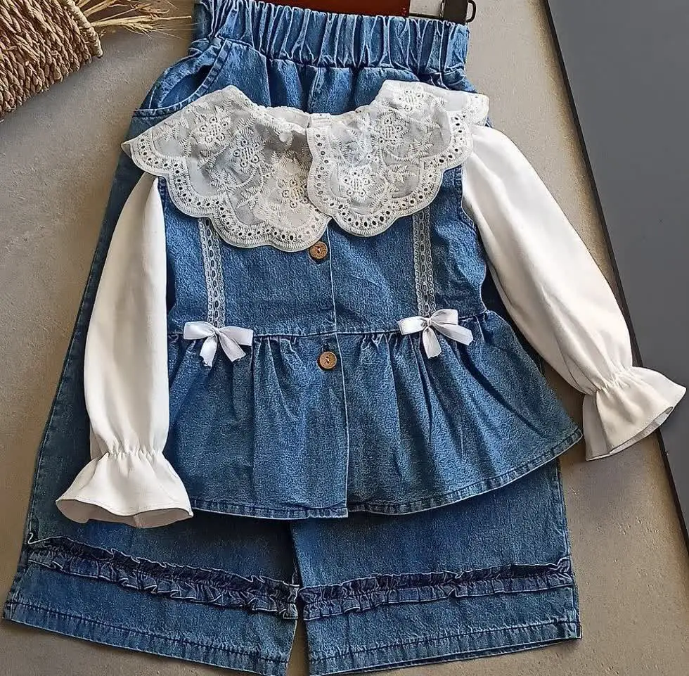 و جلیقه و شلوار جین ۳۲۰ گرم...