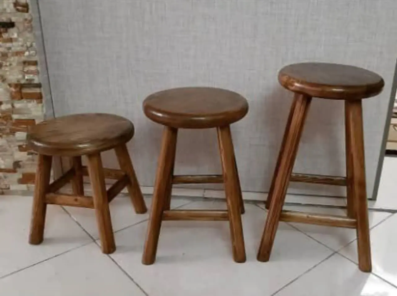 چهارپایه ۳ تایی با کیفیت عالی و استحکام
