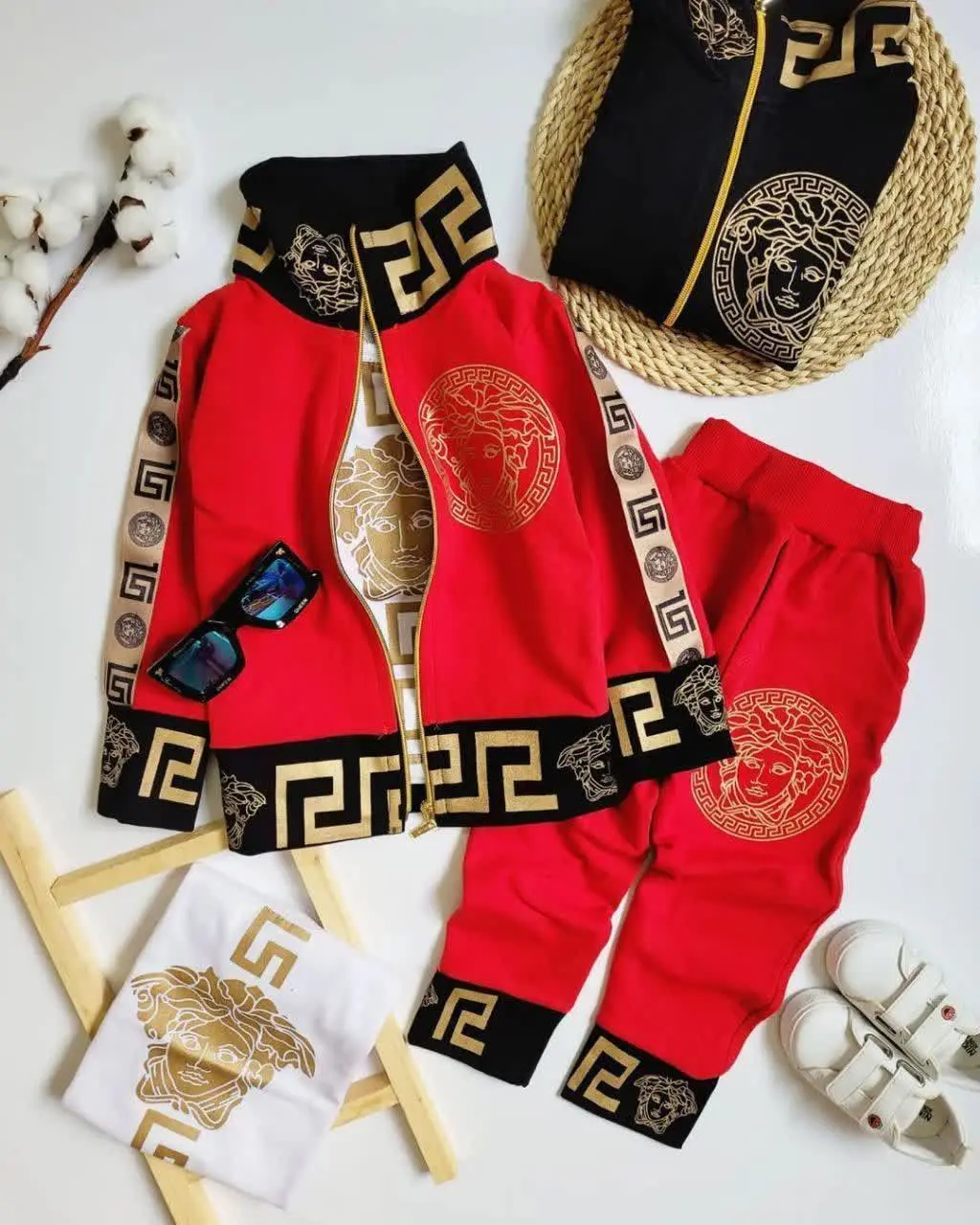 ⚜ست سه تکه طرح ورساچ⚜
