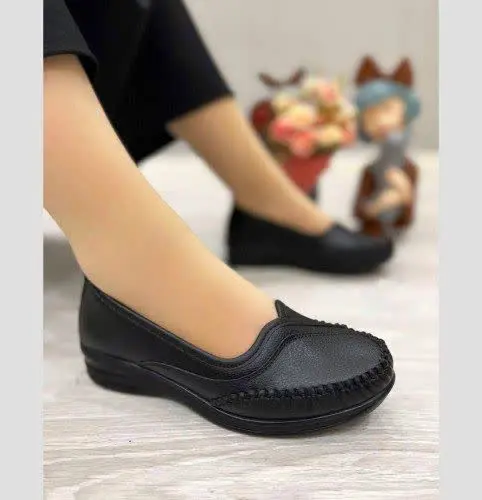 زیره طبی داروخانه‌ای دارای پد خار پاشنه 
