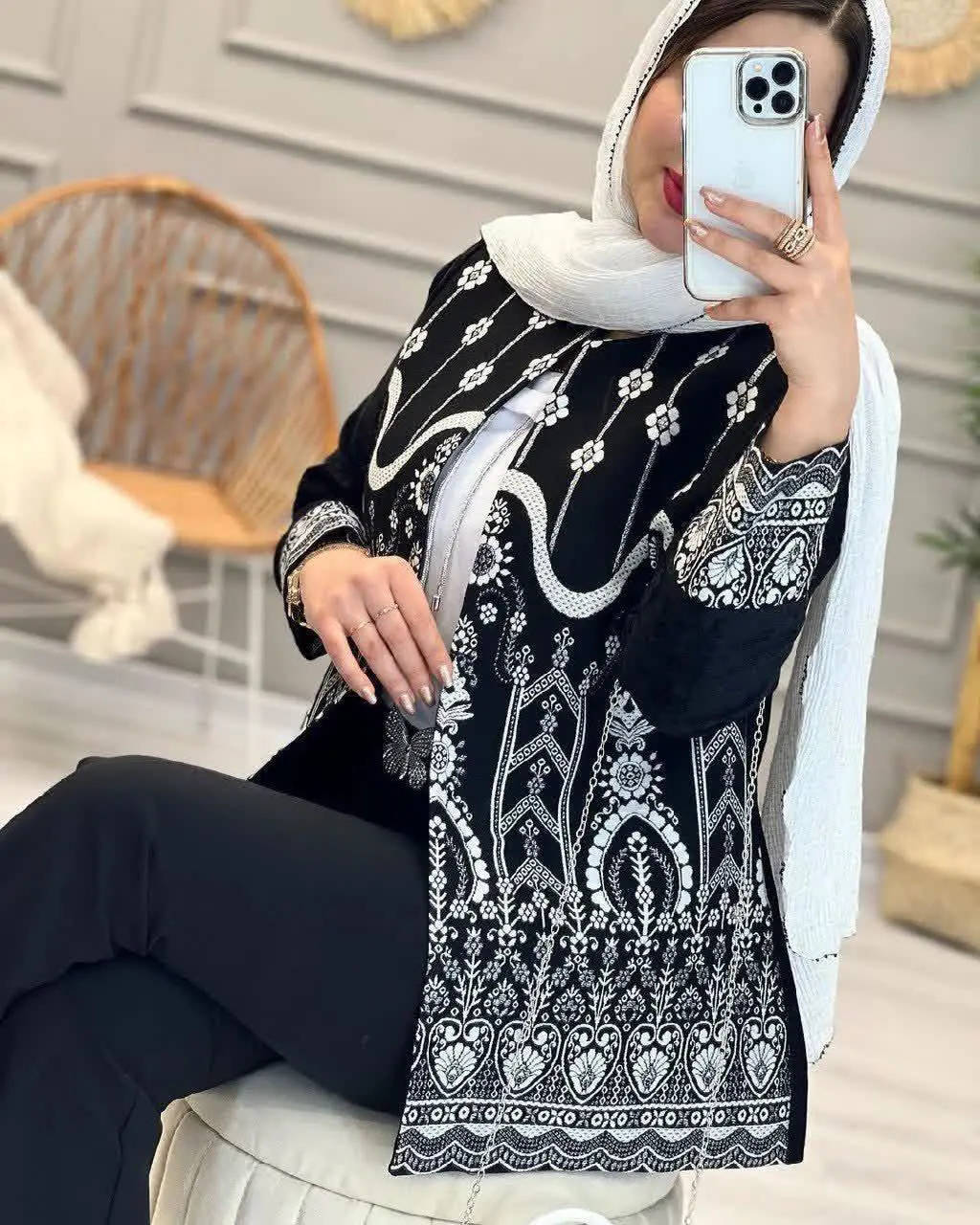 نام: مانتو کتی نیلوفر
