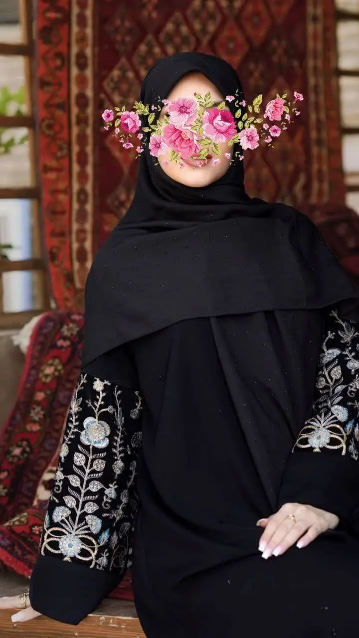 روسری وال اسلپ نگین مشکی موجودی فقط ۱ عدد
