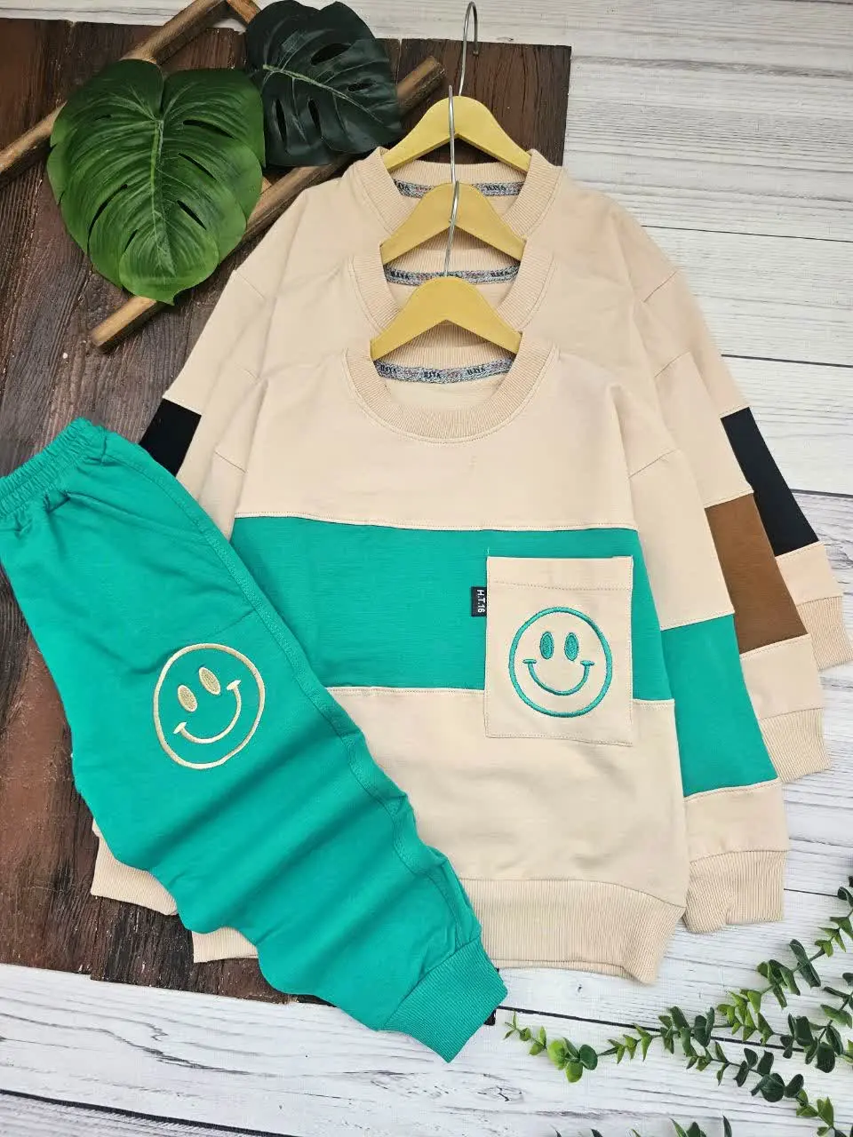 بلوز شلوار پسرانه استیکر گلدوزی 
