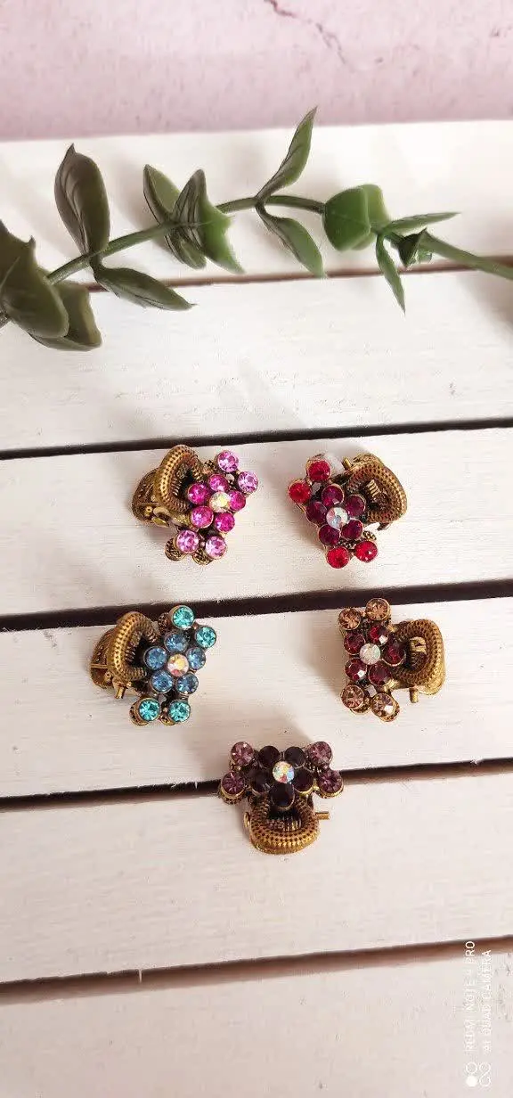 ⚜کلیپس روسری خوشگل و جمع و جور 
