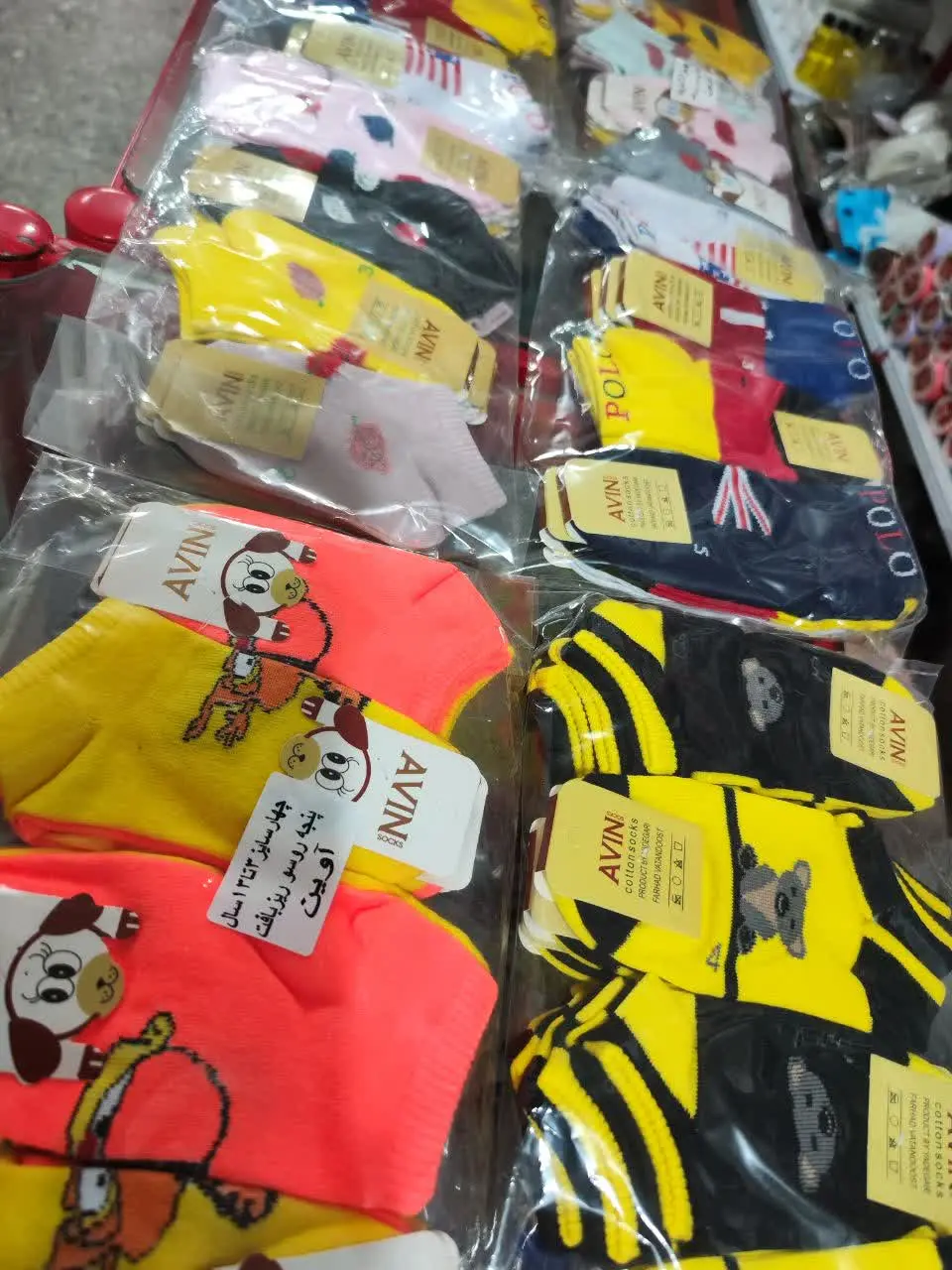 جوراب بچه گانه با کیفیت عالی 
