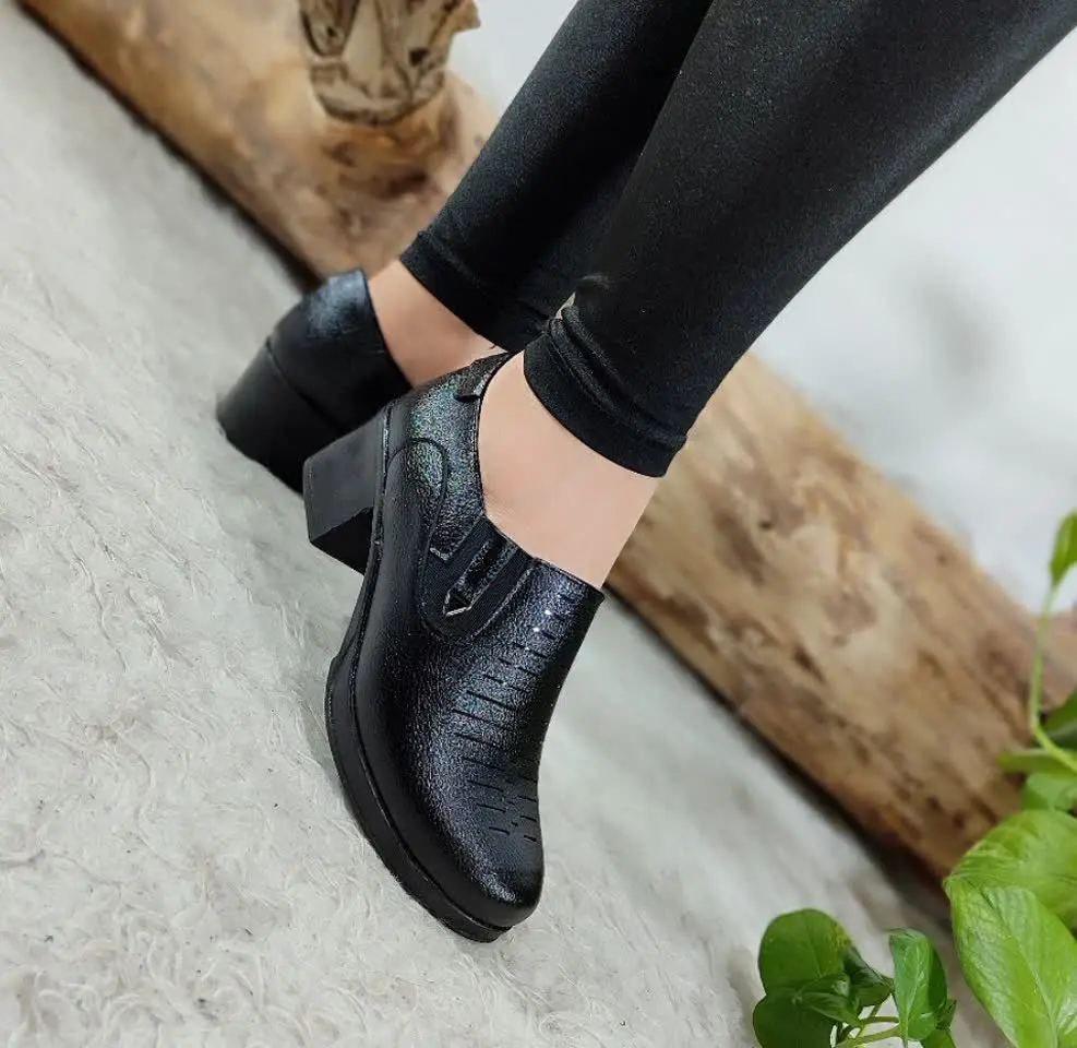 نام: 👠کفش طبی مدل شیوا حلقه ای😍
