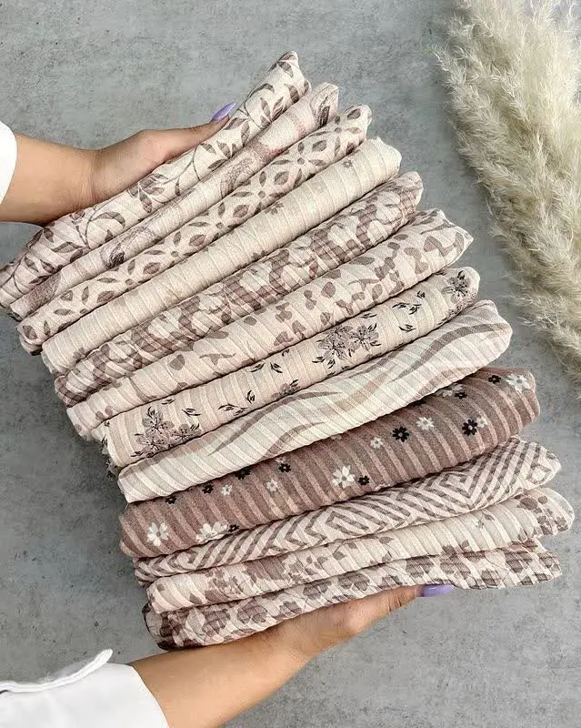 🖋نام: شال پلیسه کرم ۳۸۹۷
