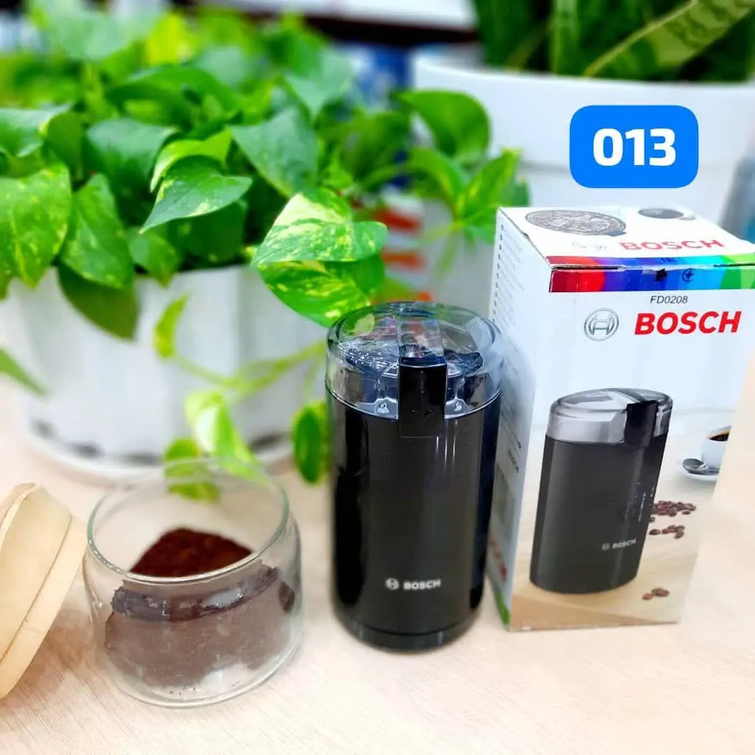 🌰شارژمجددآسیاب بوش مدل Tsm۶a۰۱۳ قیمت ۱/۳۰۰💫