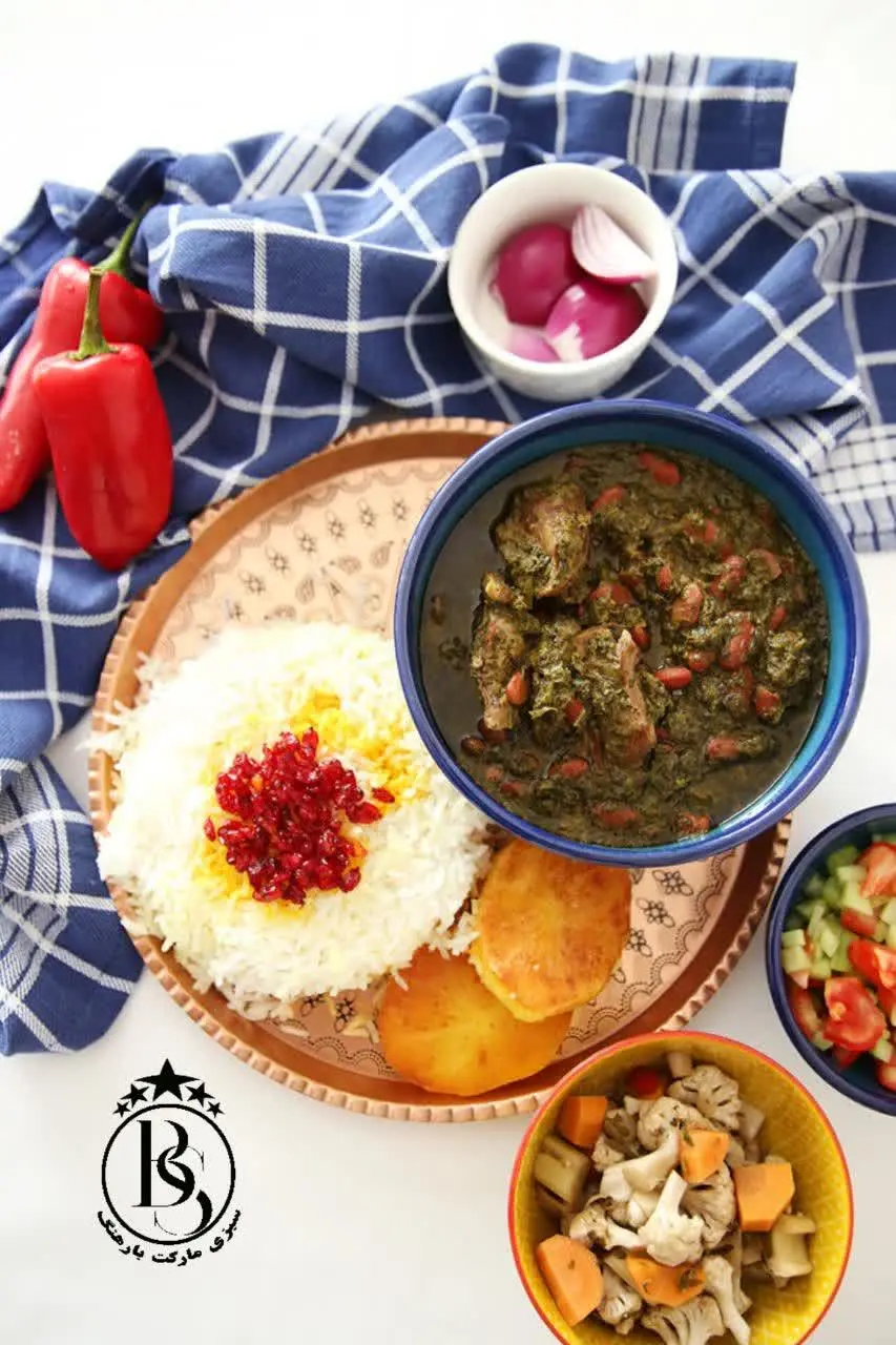 🌱• قرمه سبزی غذاییه که میتونه انرژی کم شده وسط هفته رو برگردونه سرجاش! 💪
