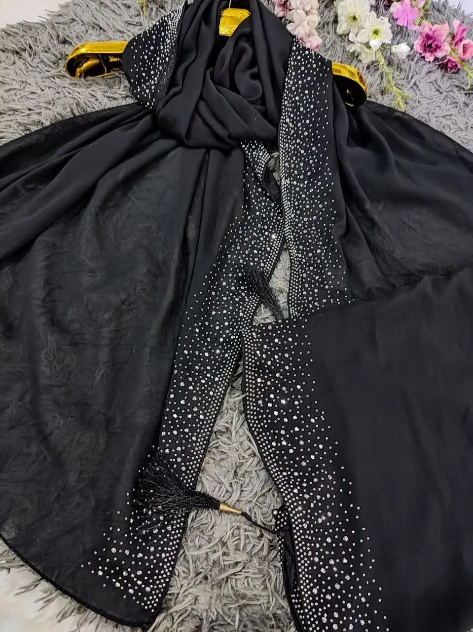 ❣نام: شال حاشیه نگین دار
