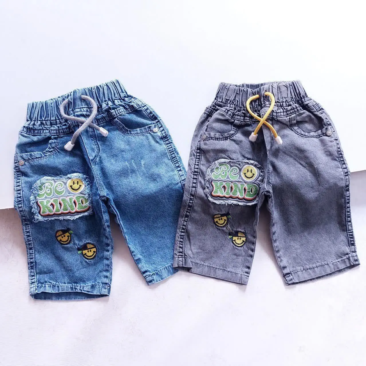 شلوارک جین be kind
