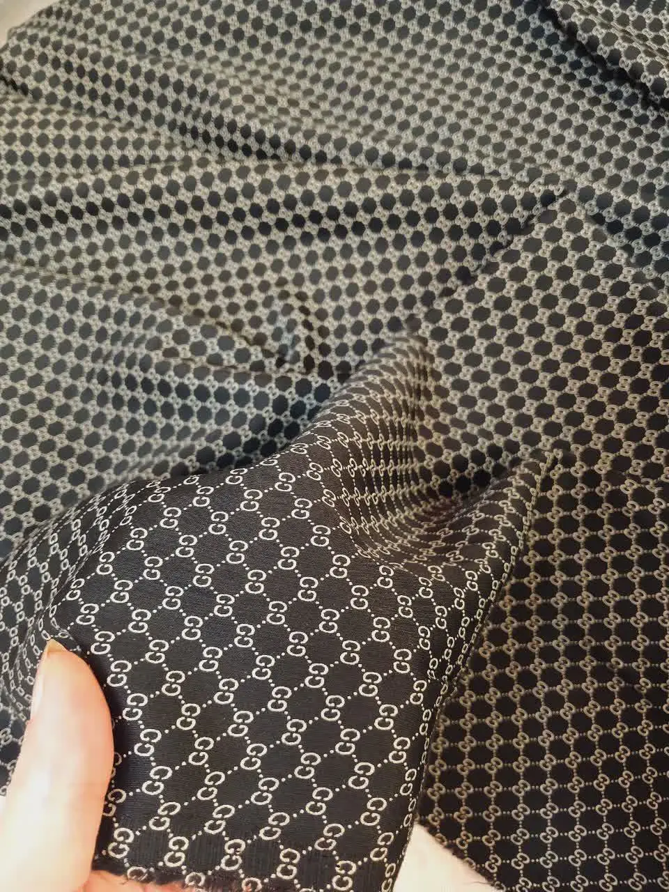 ✅ نام کتان نخ (طرح گوچی) 
