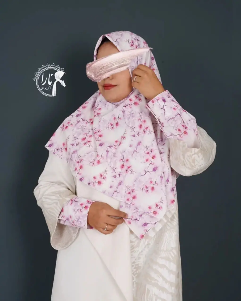 گلای ریز، صورتی یاسی 😍❤️ فوق العادست. 
