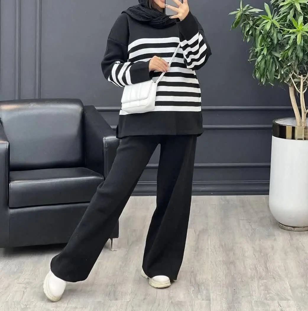 👚نام کالا: ست بلوز لش استایل راه راه با شلوار بگ 😍🤟
