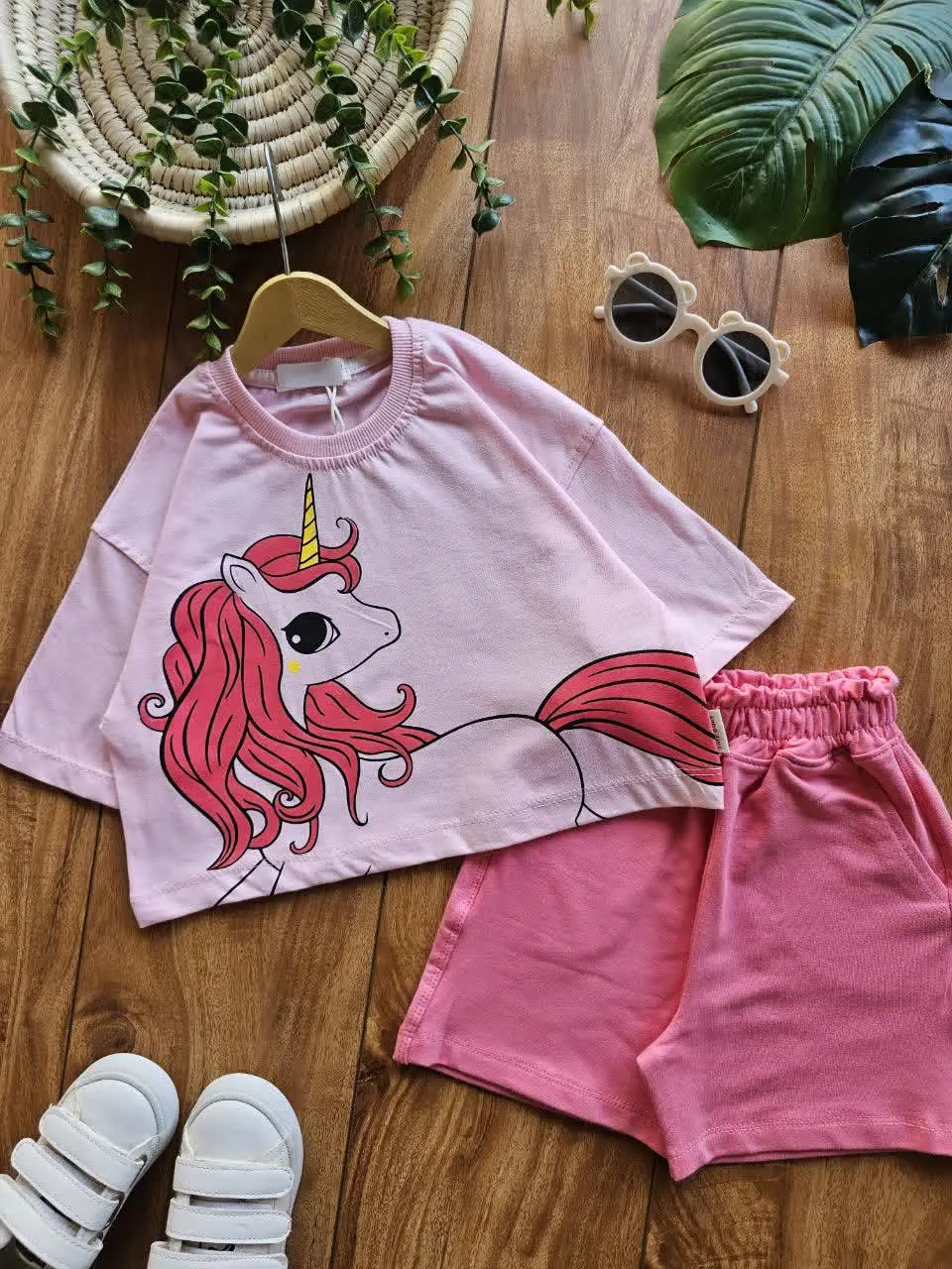 کراپ شلوار تک شاخ
