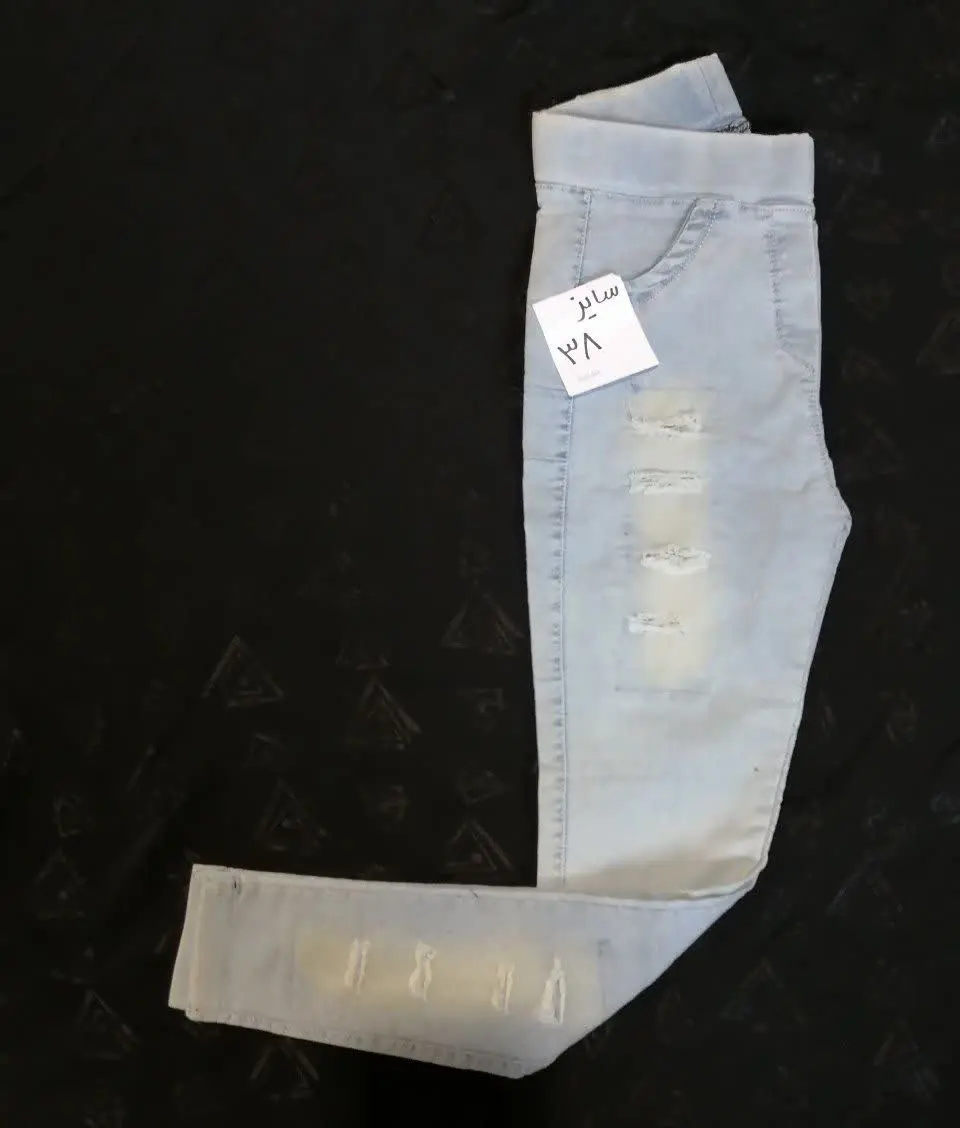 مدل: زاپ دار اما پوست معلوم نمیشه
