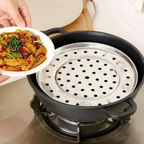 یه وسیله بسیار کاربردی برا بخار پز کردن مناسب صیفی جات وسبزیجات و مواد غذایی مثل شلغم که الان هم فصل سرما خوردگی هست همچنین کسانی که رژیم غذایی دارند وباید غذاهای بخارپز شده بخورند پس بسیار 