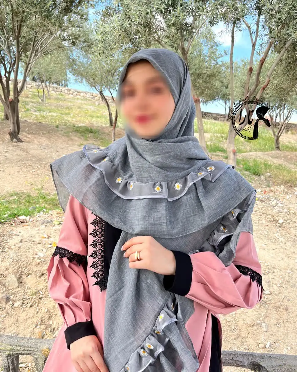 طوسی مدل دو چین تور بابونه وسط😍👌
