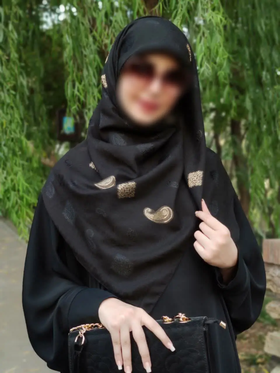 به هیچ عنوان این روسری نخ کش و پرز پرز نمیشود💯
