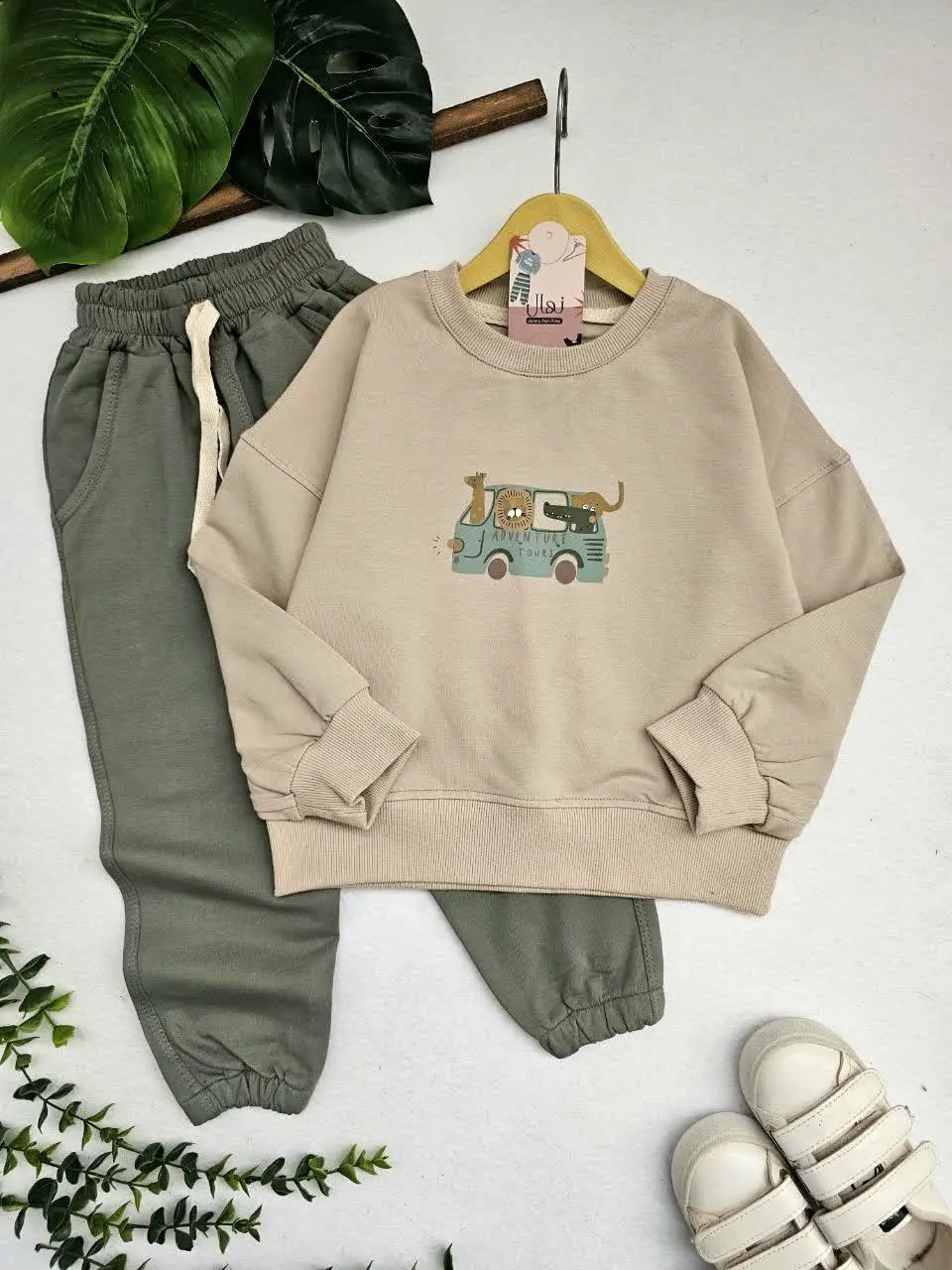 بلوز شلوار پسرانه اتوبوس حیوانات
