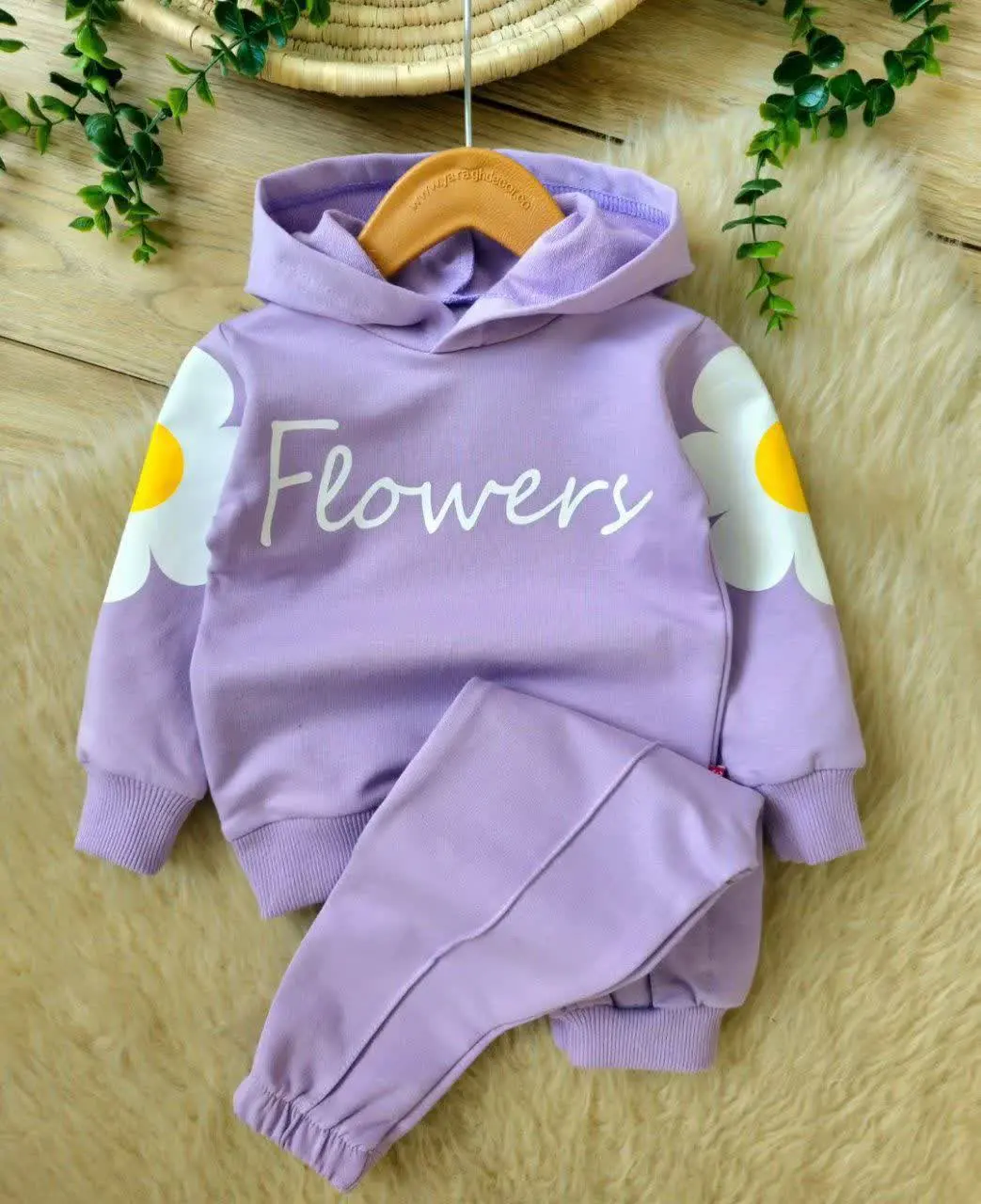 مگه داریم هودی شلوار اینقدر جذاب😍😍
