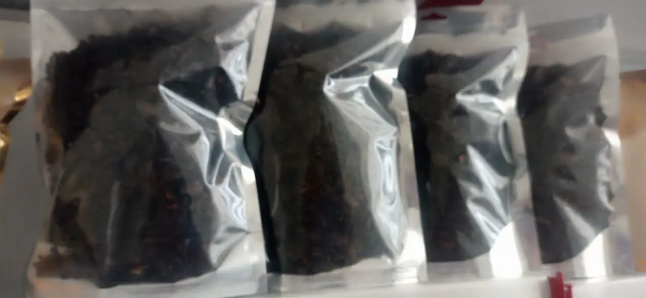 موجودی پرک لیمو بسیار ترش و خوشمزه بسته ۱۲۰ و ۱۵۰ و ۱۸۰ 
