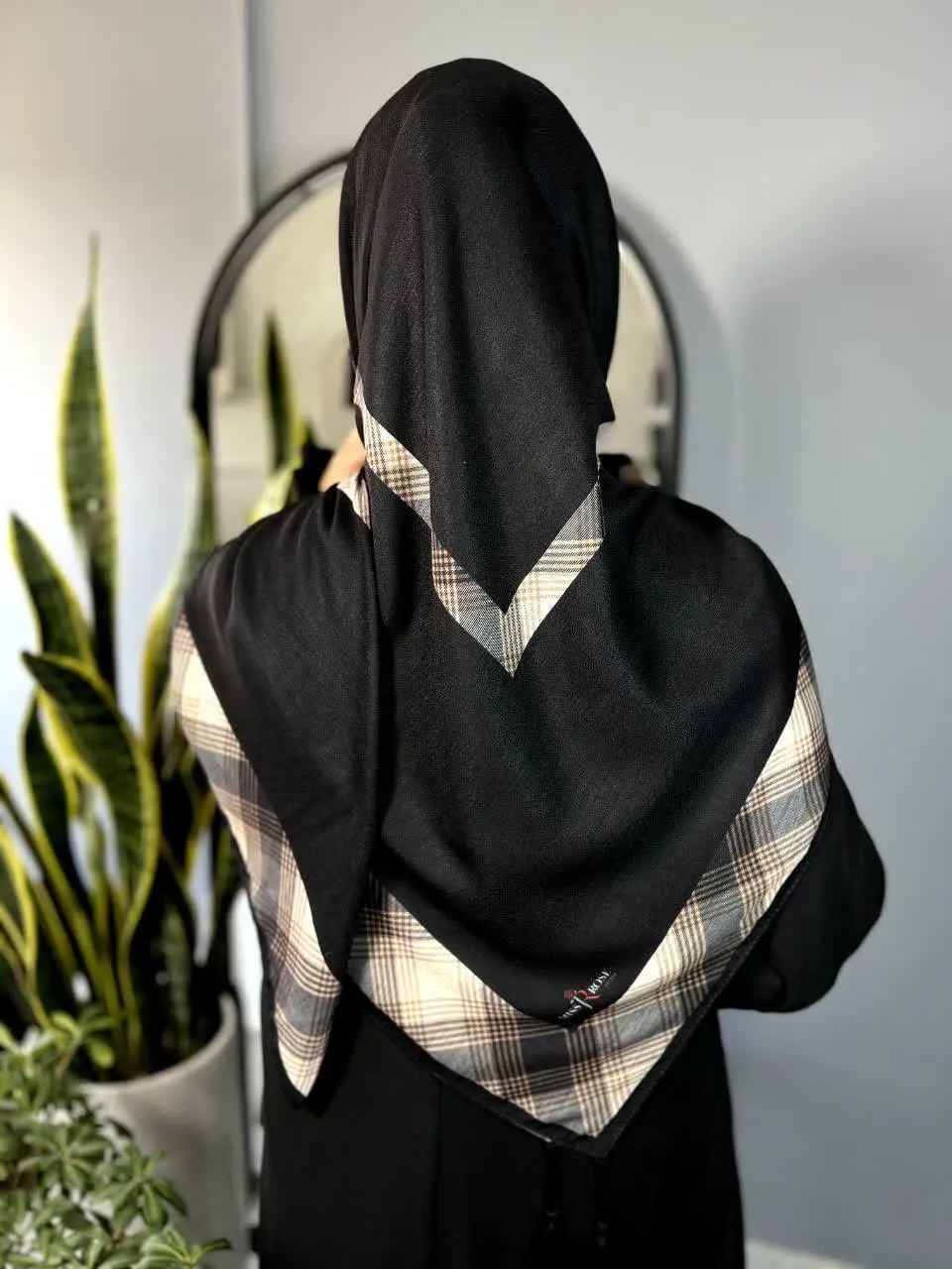 دوست داران روسری حاشیه دار سفارشتون رسید😍
