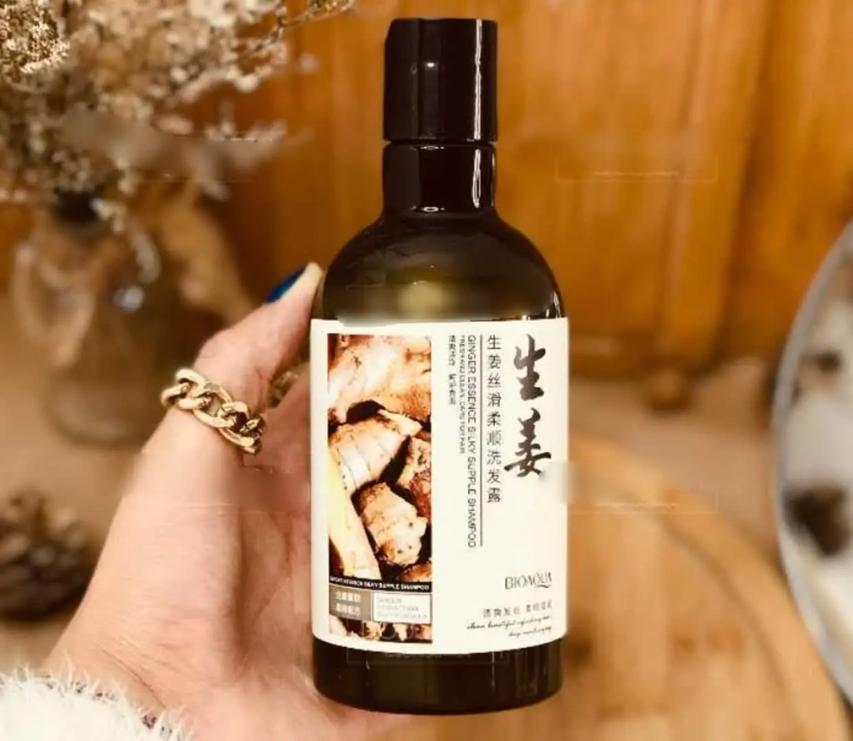 شامپو صافی و ابریشمی زنجبیل بیوآکوا BIOAQUA
