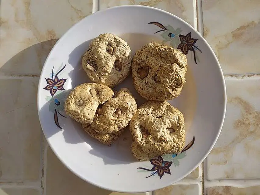 حلوامغزی بردسکن
