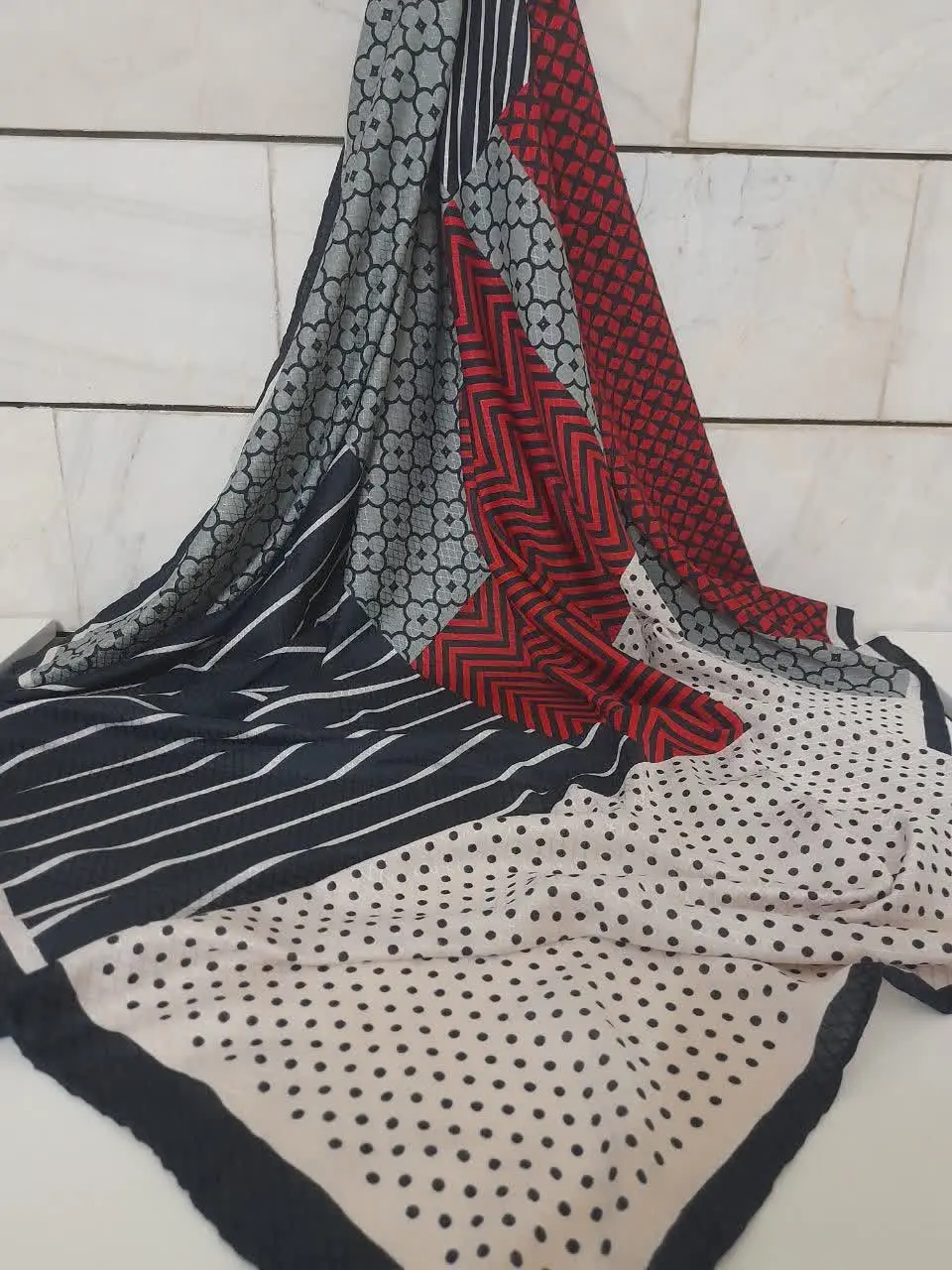 روسری نخی قواره ۱۲۵
