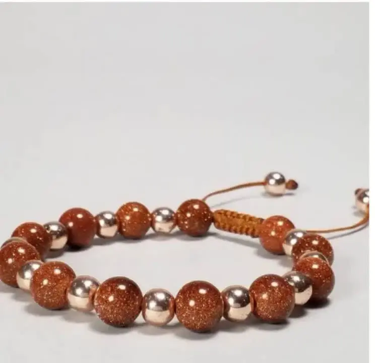 دستبند از سنگ دلربا و سنگ حدید (هماتیت) 
