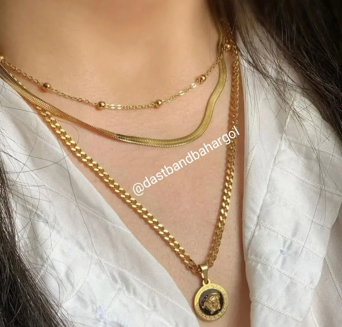 نوبتی هم که باشه نوبت گردنبند سه لاین خفن 🤤
