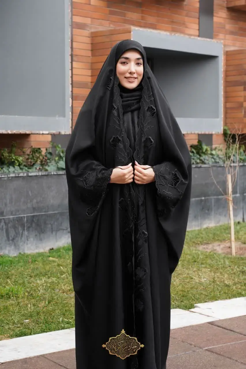 مدل: جده غنچه (گلدوزی دوزی کار دست) 
