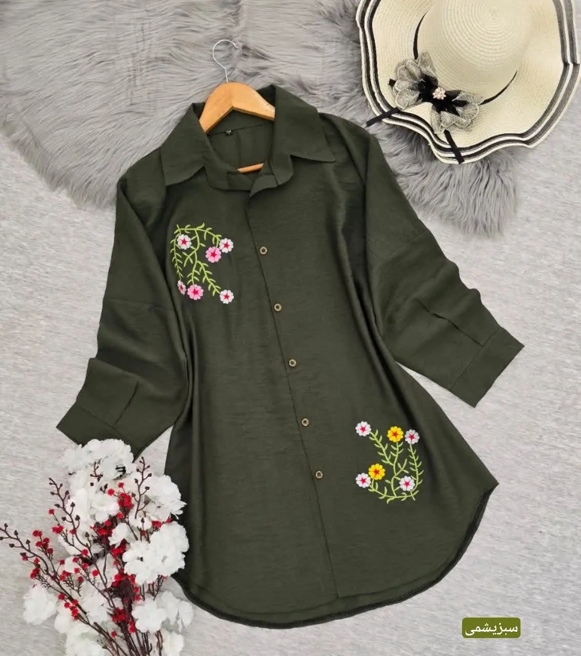 نام: مانتو گلدوزی گیسو 
