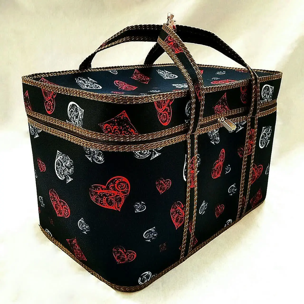 اینم از #باکس_مستطیل دسته ایمن یا باکس پیک نیک👌😍
