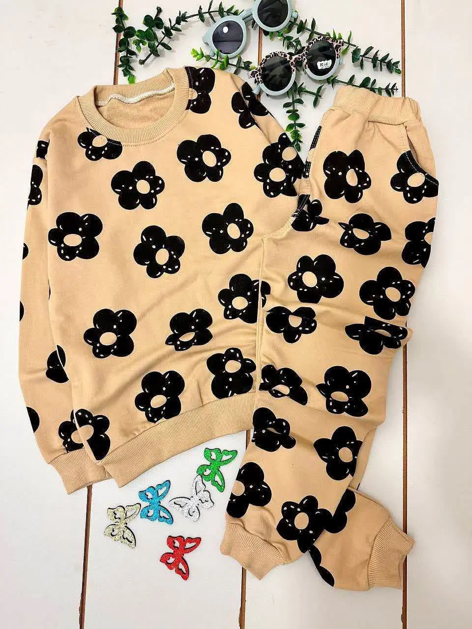 نام: 🌺 ست گل‌های کرمی 🌺
