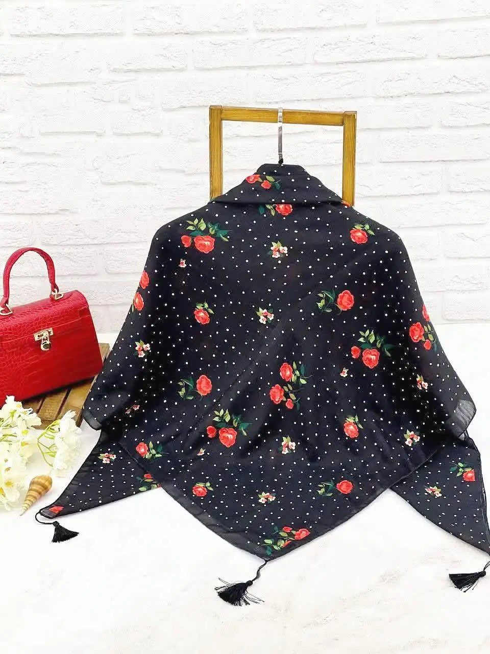 🌷روی عکس بزنین تا وارد کانال شده عکس‌های بیشتر و مشخصاتشو ببینین
