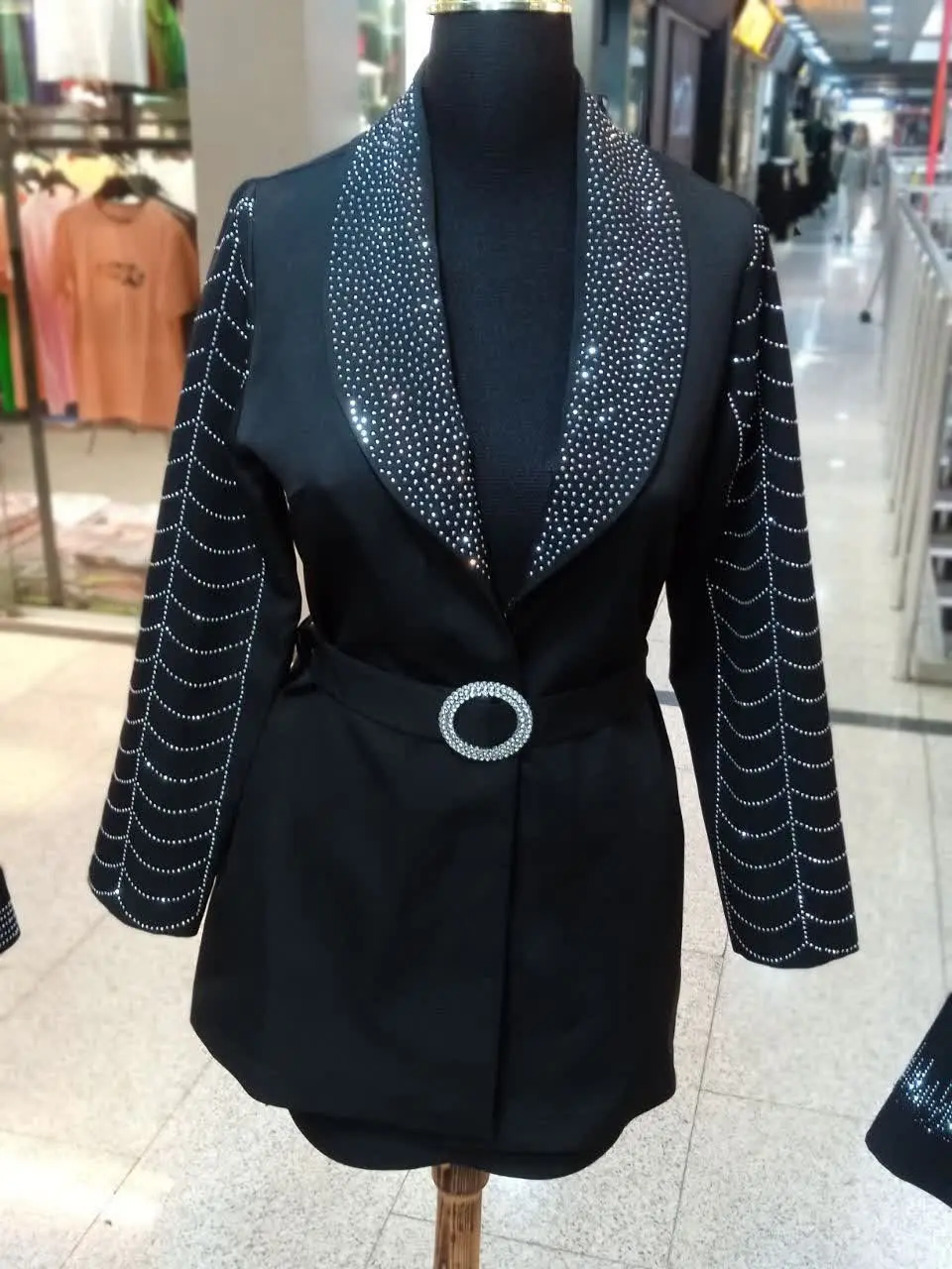 🖋نام: کت مجلسی آستین موجی
