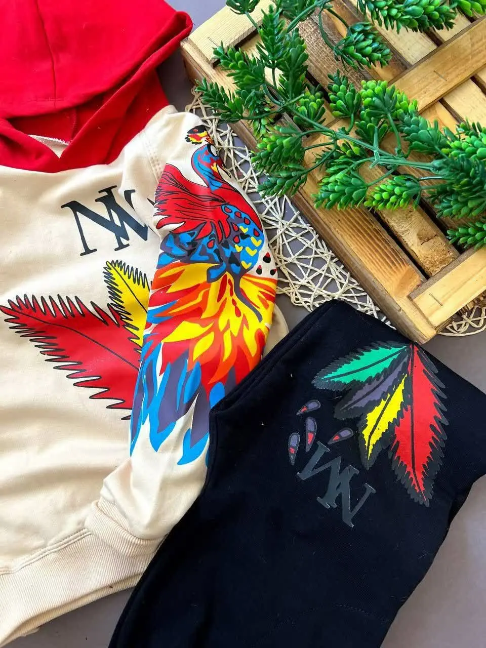 👚نام: هودی 🌹🌹 دارای اشانتیون🌹🌹
